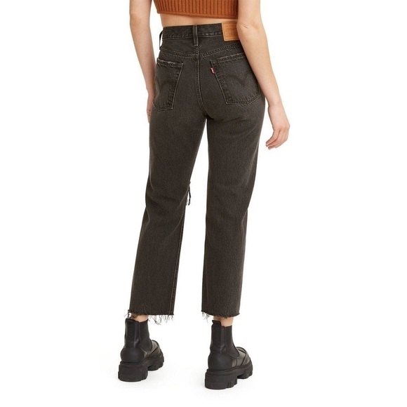 Levi's Wedgie Straight Leg Fray Raw Hem Distressed High Waist Button Fly Jeans - Picture 6 of 15